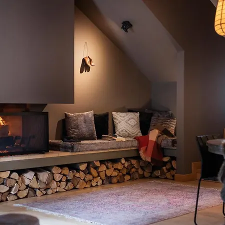 Borovets Chalets ヴィラ ボロヴェッツ